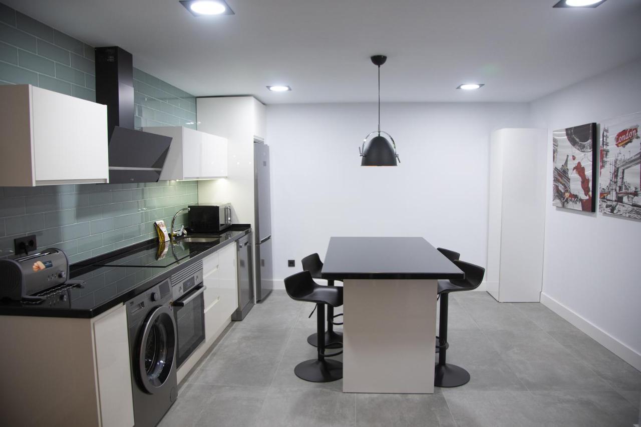 Apartamentos Boutique Cervantes Plasencia Exterior photo