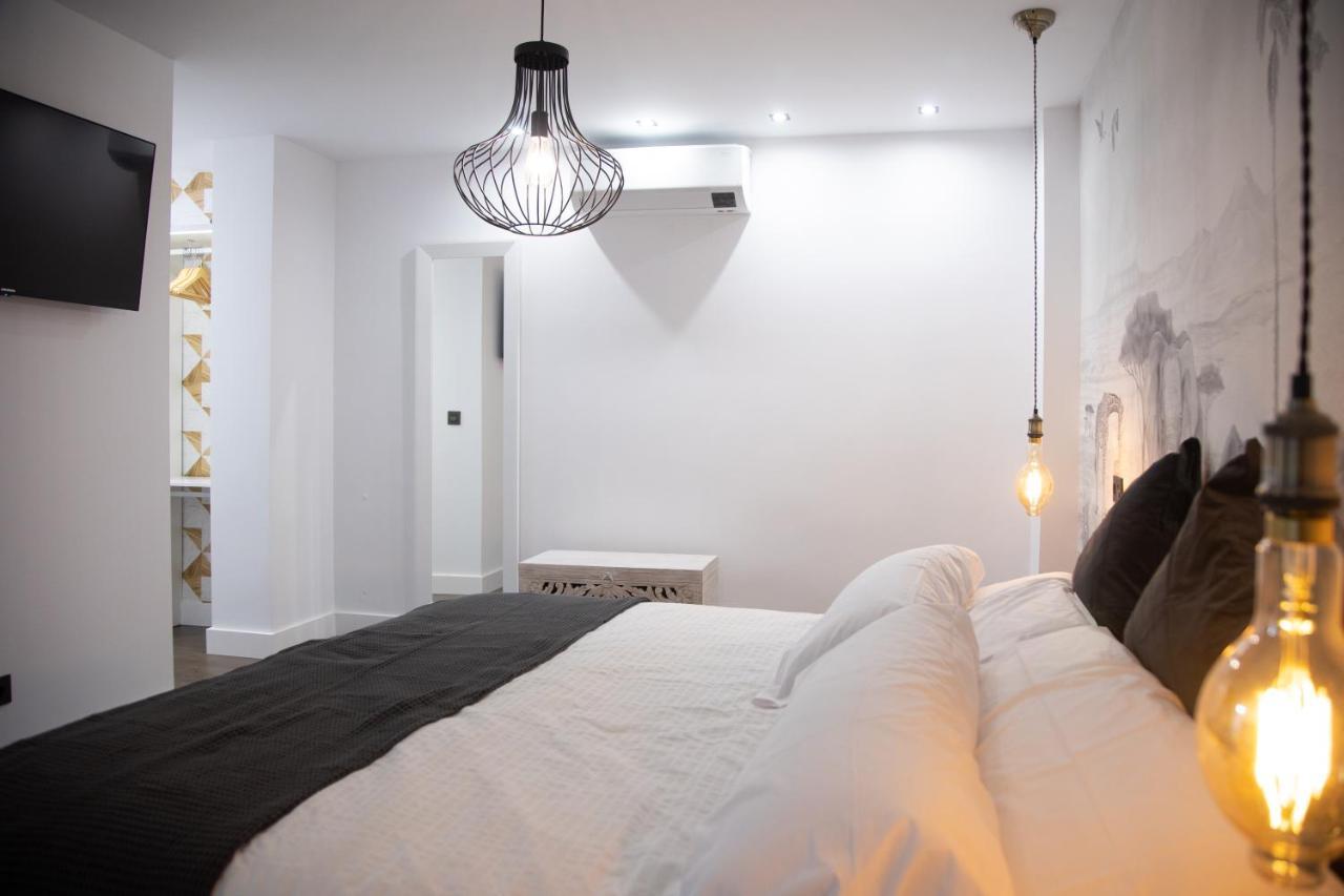 Apartamentos Boutique Cervantes Plasencia Exterior photo